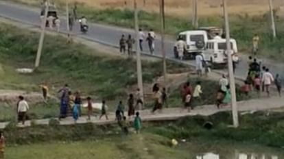 Bihar :भोजपुर में उत्पाद विभाग की टीम पर हमला, शराब खोजने गई थी, लोगों ने  दौड़ा-दौड़ाकर पीटा, 6 घायल - Bihar: Excise Department Team Attacked In  Bhojpur, Went To Find Liquor, People