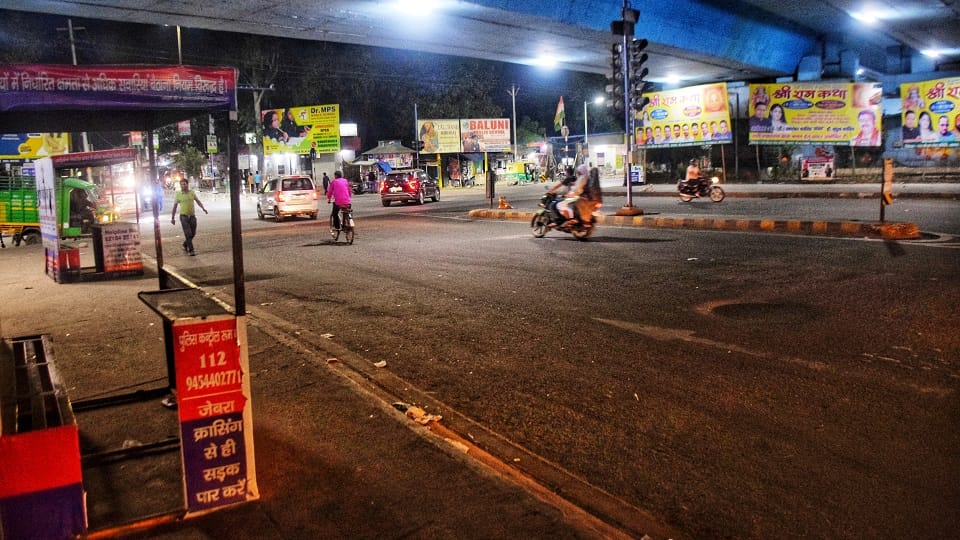 Agra night is dangerous roads are empty gets dark careful when leaving the house
