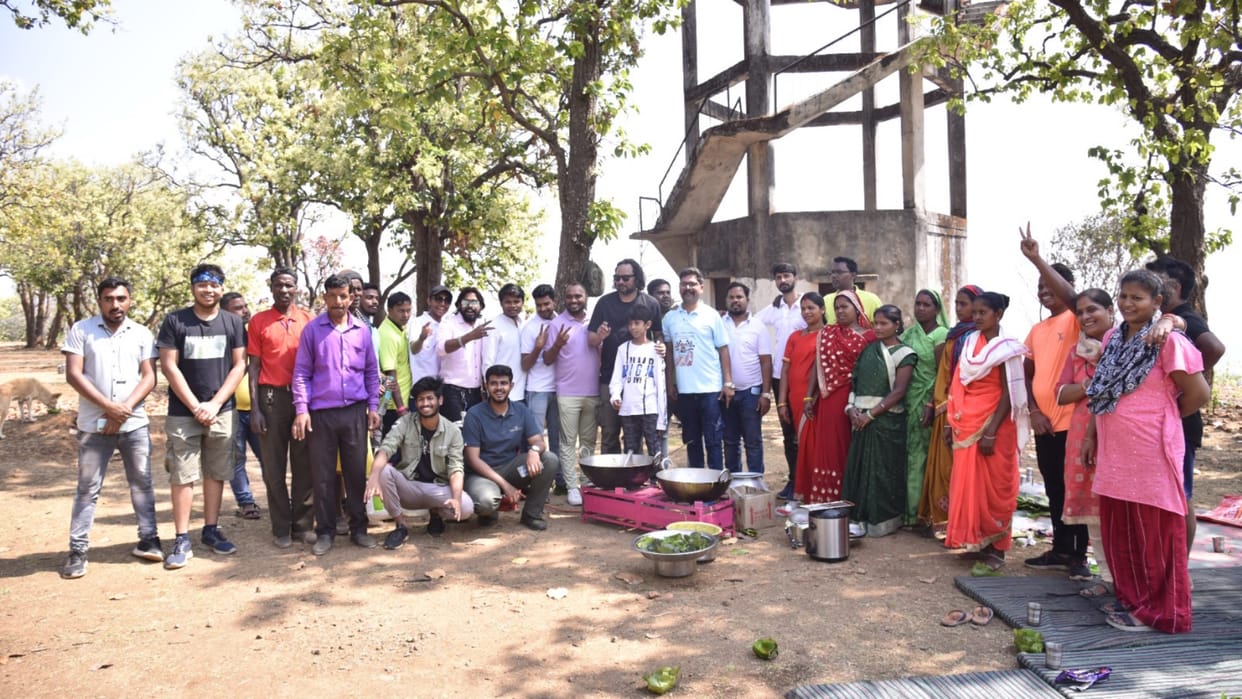 Actor Shreyas Talpade reached GPM by participating in car rally to promote Chhattisgarh tourism