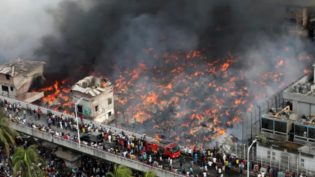 Fire in Bangladesh's biggest textile market: More than 100 shops gutted, Army and Airforce took command