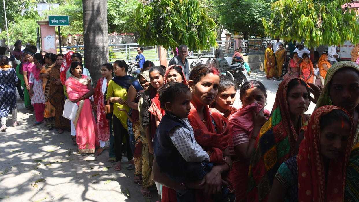 Increased patients of high fever with heat stroke