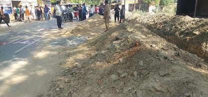 Road Accident: Painful death of a soldier by being buried under a tractor, road soaked in blood