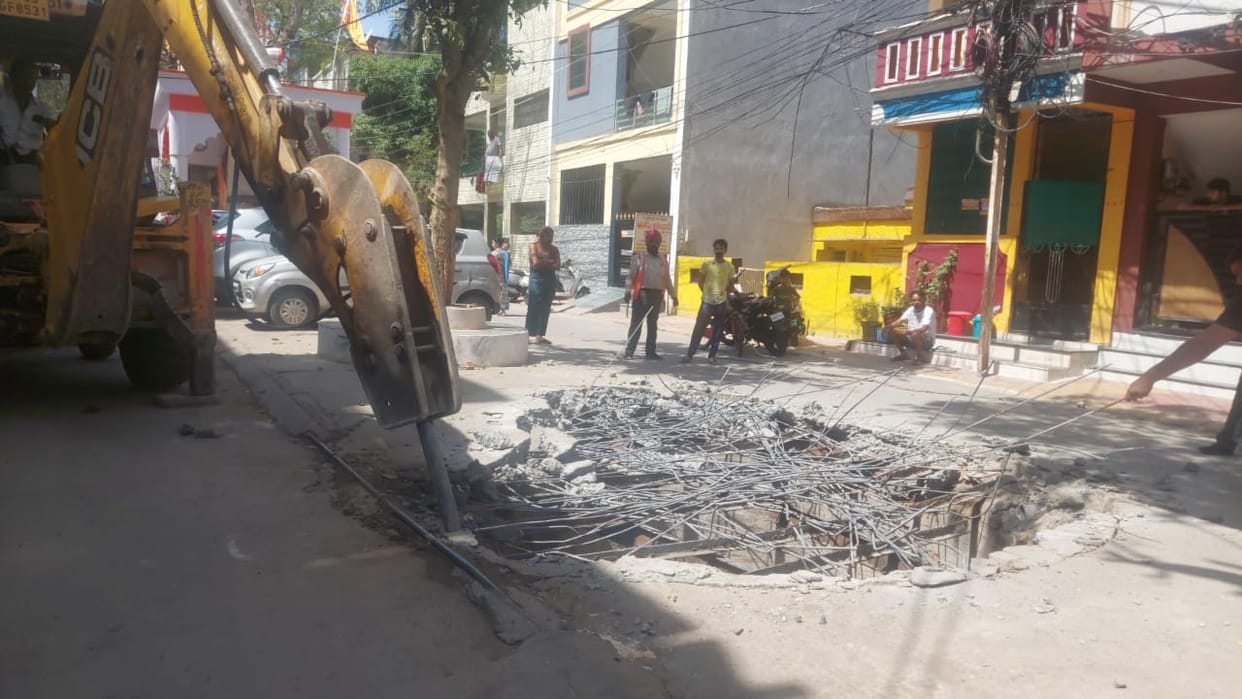 Slab removed from school premises, road wells, four wells free from encroachment