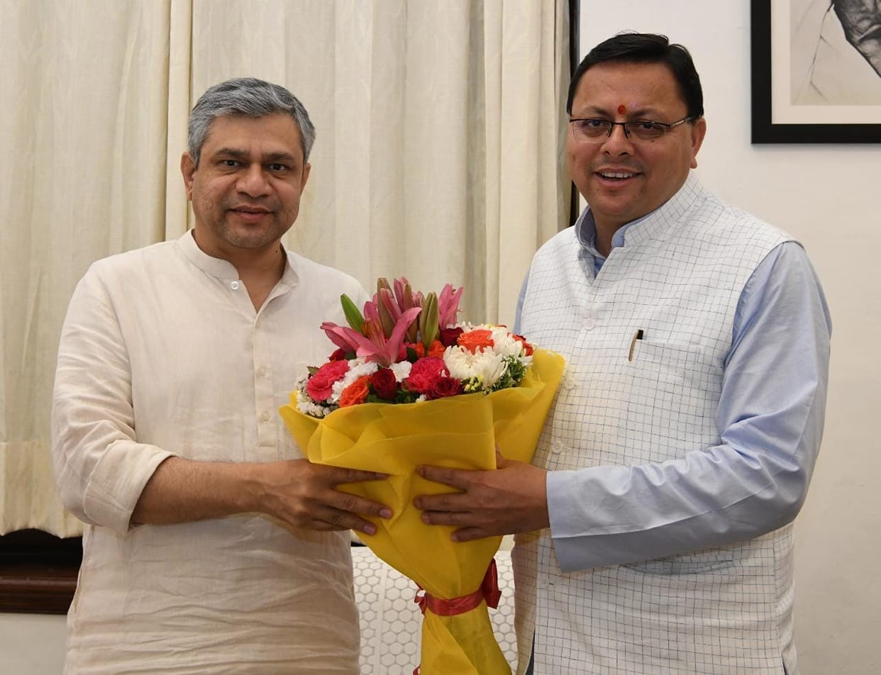 CM Dhami meets Railway Minister: Demands raised to start Vande Bharat Express and Shatabdi from Haridwar to Va