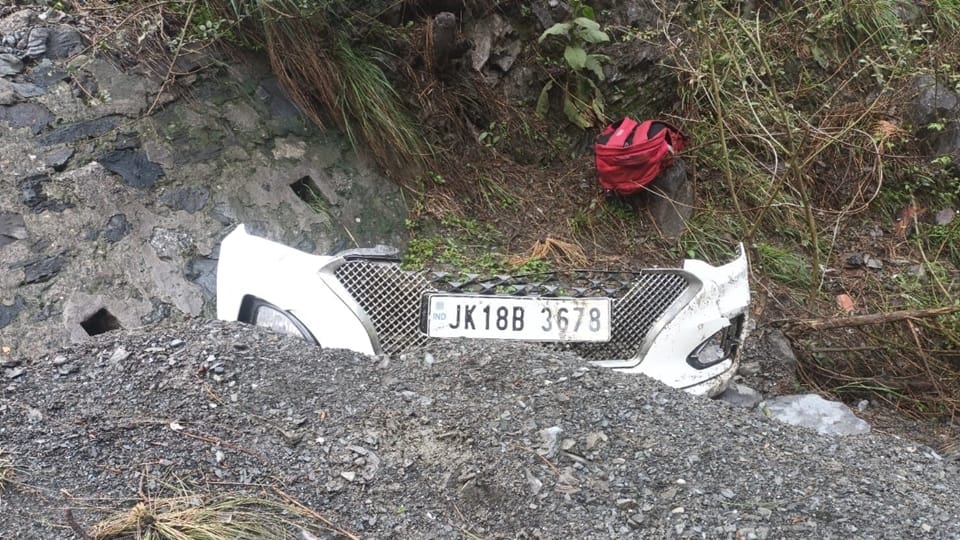 Jammu Kashmir: Car overturned on National Highway in Ramban driver died