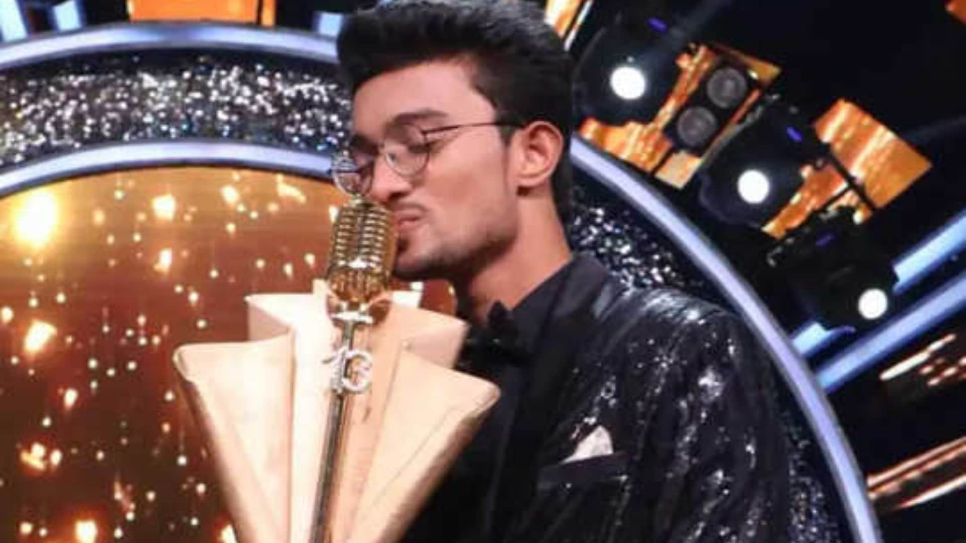 Indian idol 13 winner rishi Singh got chance to go on world tour soon says i will start my journey soon read