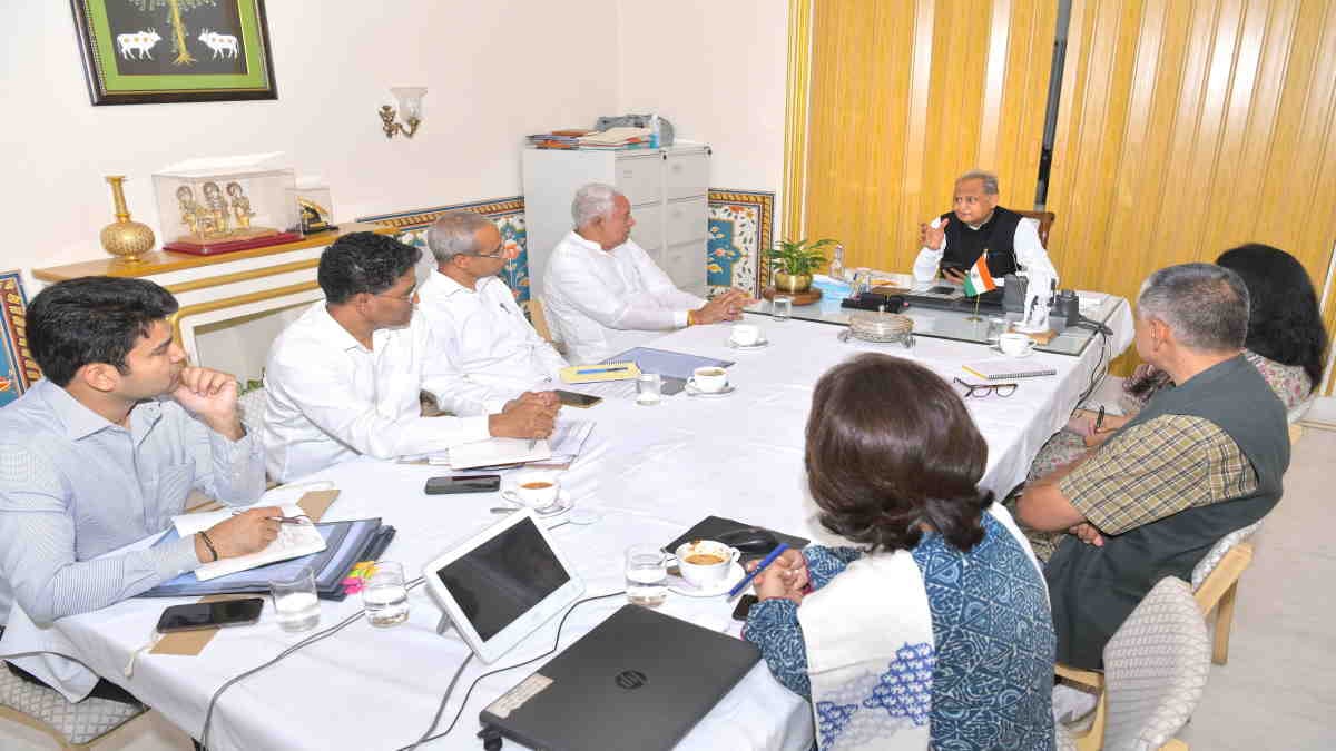 Rajasthan: Gehlot government-doctors Mou on RTH bill, CM Appraised