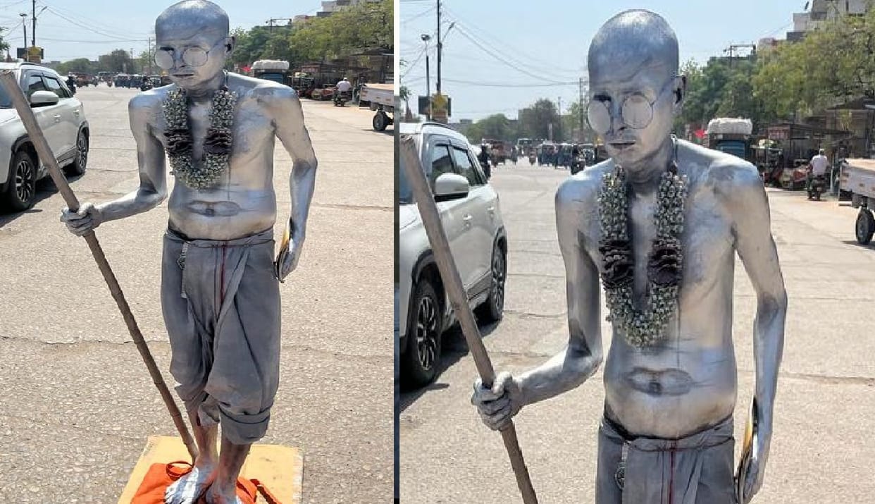 Man pretending to be Mahatma Gandhi asking for money to run pet worship and family expenses
