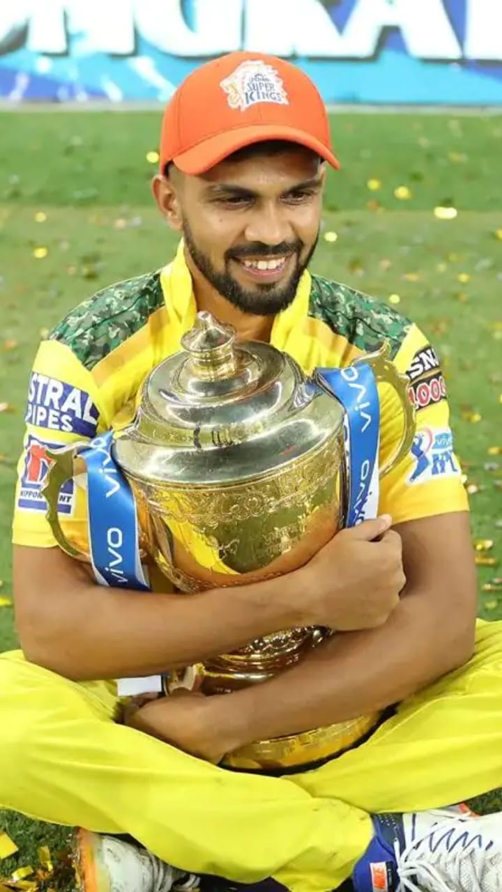 IPL 2024: RCB vs CSK sunil gavaskar laud Ruturaj Gaikwad captaincy