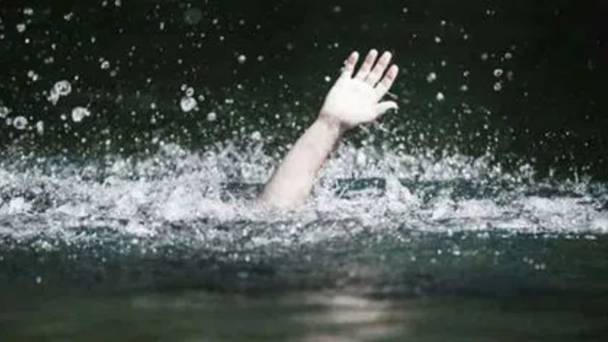 Two year old girl died due to drowning in the pond