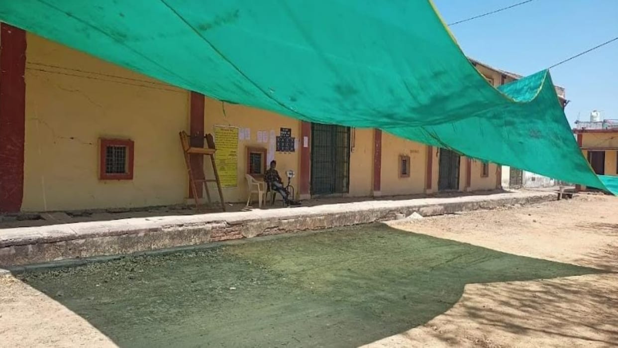 Chhatarpur Farmers disenchanted with government procurement due to difference in market price support price