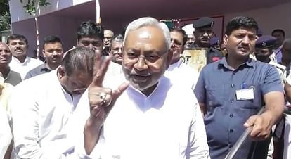 Bihar:cm नीतीश कुमार बोले- दो लोग हैं... एक राज कर रहा, दूसरा उसका एजेंट;  दोनों मिलकर गड़बड़ कर रहे - Cm Nitish Said On The Incident Of Sasaram And  Nalanda - Some