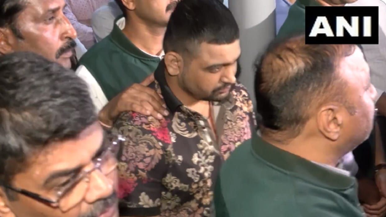 Detained gangster Deepak Boxer has been brought to Delhi airport from Mexico