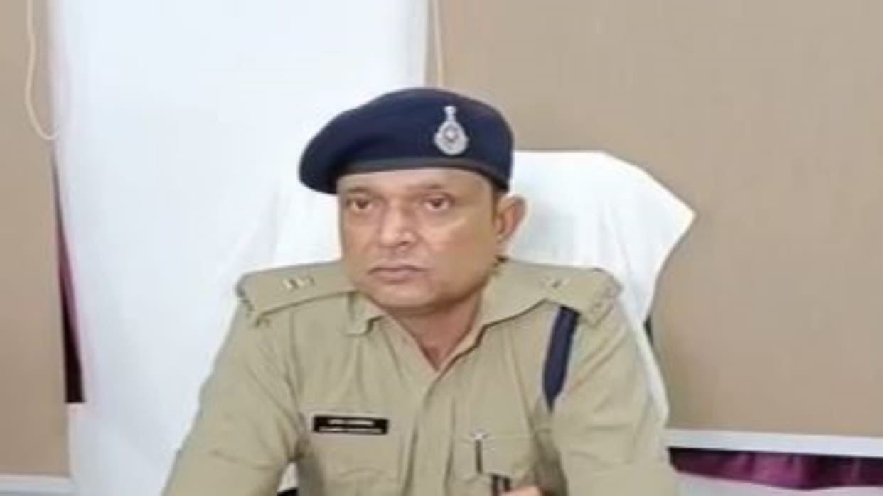 Gwalior Revealed in NHM Paper Leak scandal accused had sent eight lakh rupees to sub-inspector account