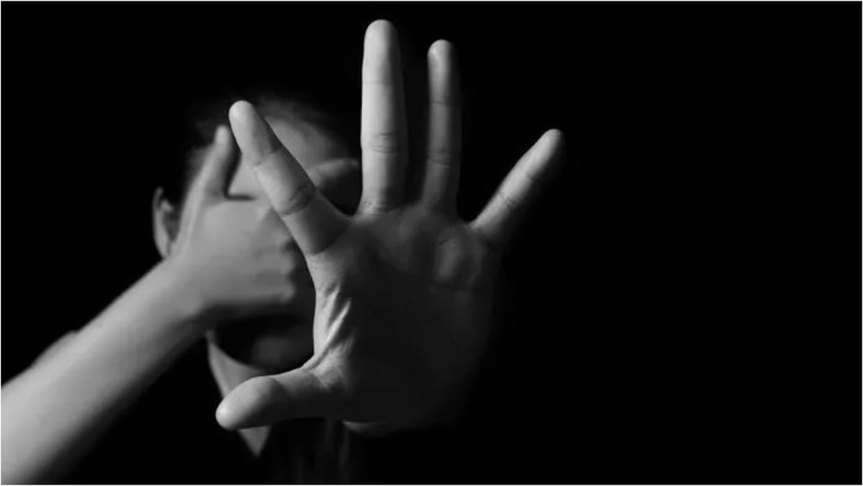Karnataka: Bajrang Dal workers thrashed Muslim youth for talking to Hindu girl