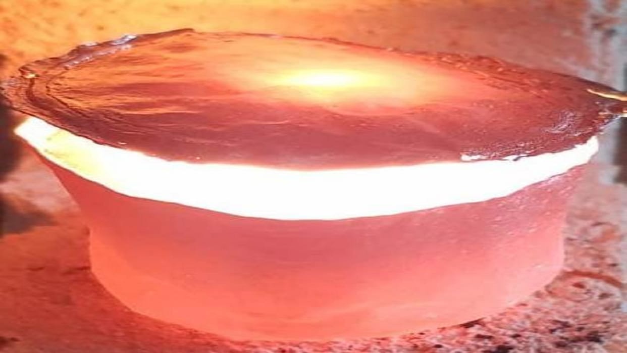 For the first time in the world, a volcano prepared in the laboratory