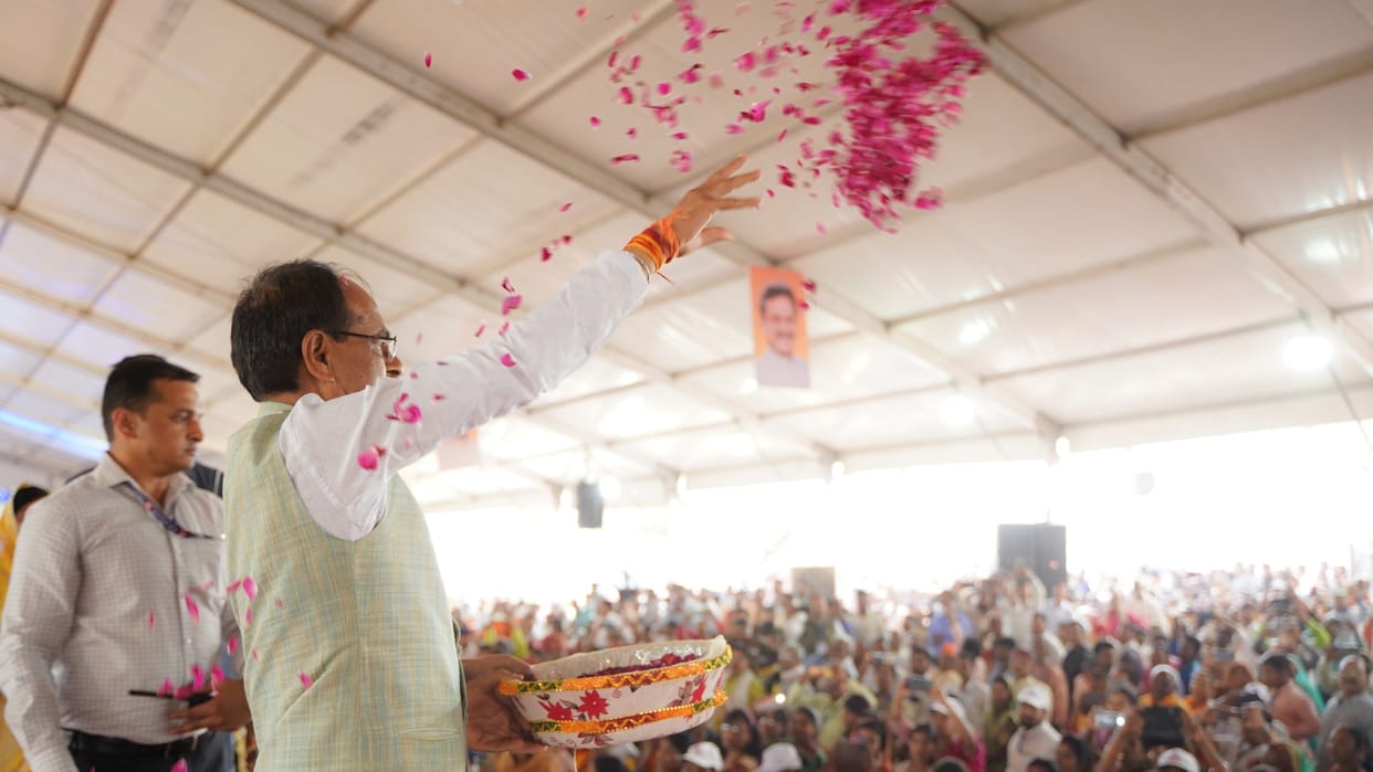 Shivraj said in Shahdol – Ladli Bahna Yojana a social revolution, government will give Rs 15 for every KYC