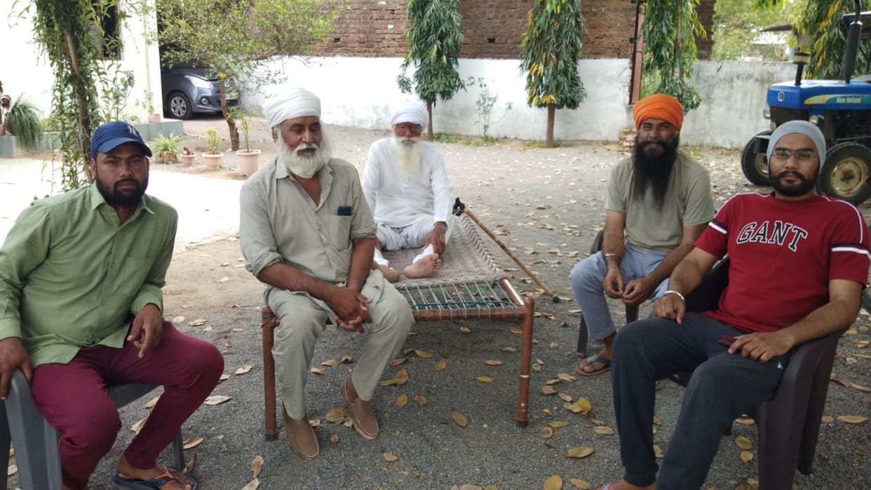 Shivpuri News Villagers of Hataud Gram Panchayat refuse to join Municipal Corporation