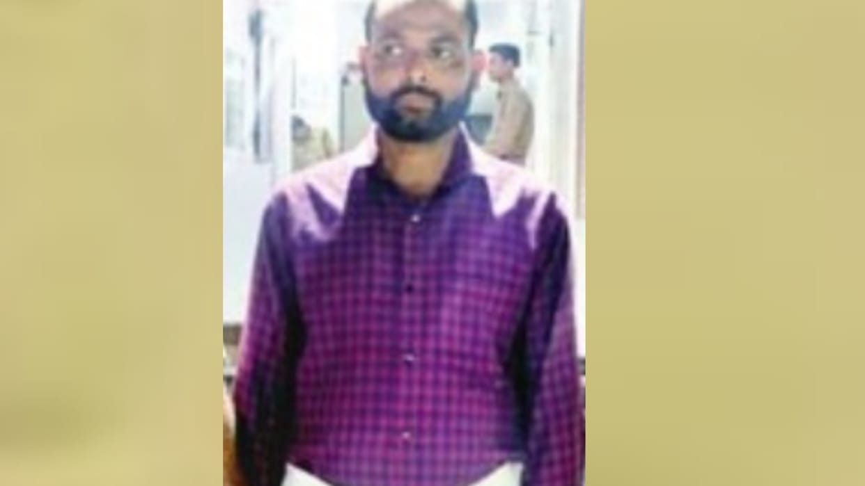 The accused who threatened to remove the car was caught from Hardoi