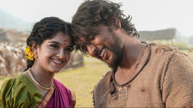 16 August 1947 Review: Trying to sell formula film in the name of patriotism, Gautham caught acting 3 August 16, 1947 Amar Ujala Review in Hindi AR. Murugadoss Om Prakash Bhat Gautam Karthik Revathi Sharma