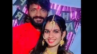 Bihar : नीतीश सरकार दहेज प्रथा पर रोक लगा रही...यहां राजधानी में महज 50 हजार के लिए इस नाम पर मर्डर पटना के बहादुरपुर इलाके में सीएम नीतीश कुमार के आवास के 10 किलोमीटर के दायरे में दहेज हत्या