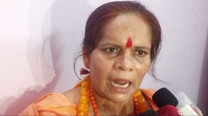 Sadhvi Prachi controversial statement over muslim girls in Bareilly