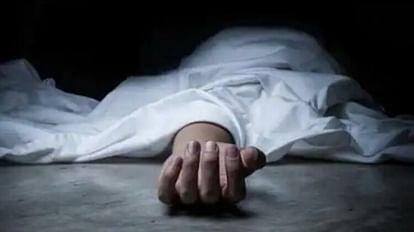 Bengaluru: चॉकलेट न लाने पर पति से नाराज महिला ने की आत्महत्या Bengaluru Woman angry with husband for not bringing chocolate hangs herself