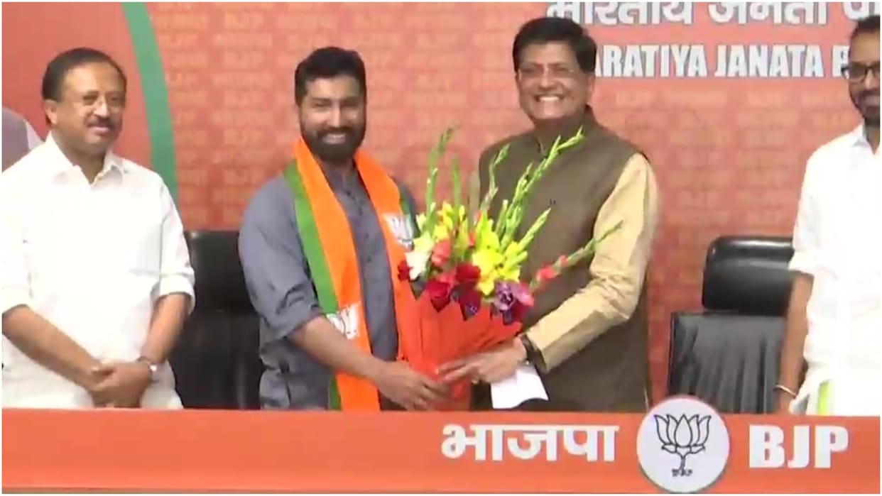 Anil Antony, veteran Congress leader AK Antony's son, to join BJP