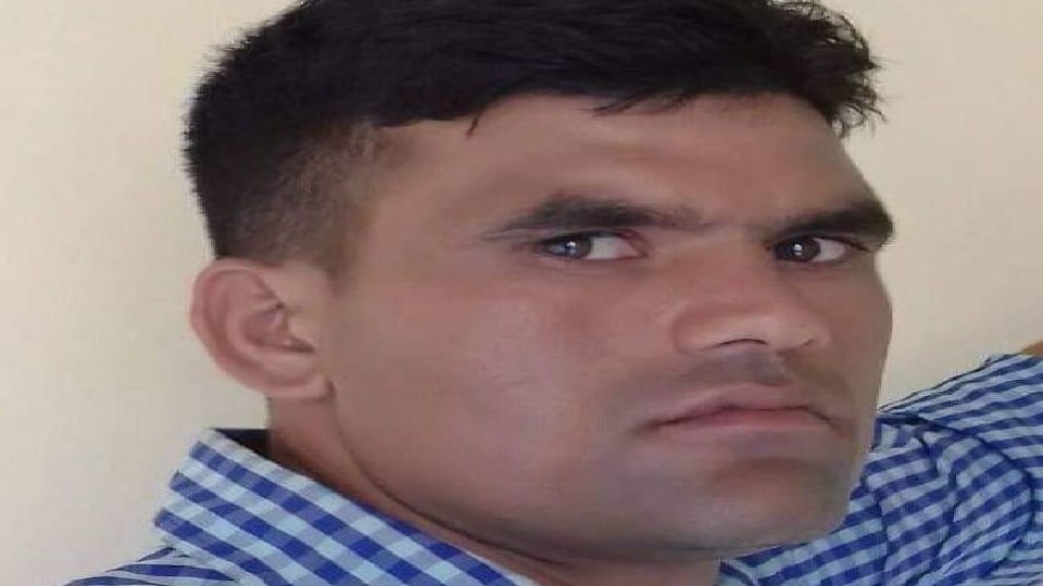 soldier dead body was found hanging in the store of army battalion in Bareilly