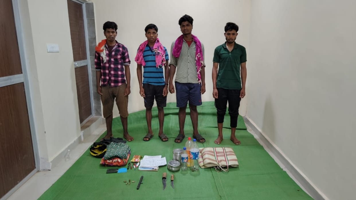 Four naxalite involved in the murder of former Sarpanch arrested in Dantewada