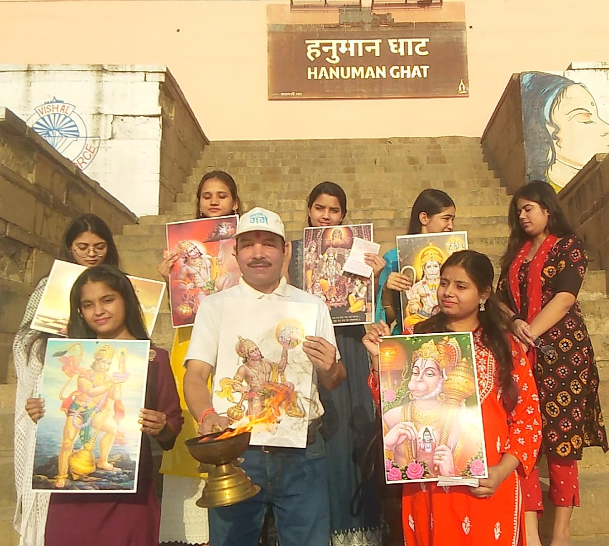 Namami Gange started cleaning campaign at Hanuman Ghat, recited Hanuman Chalisa and made this wish