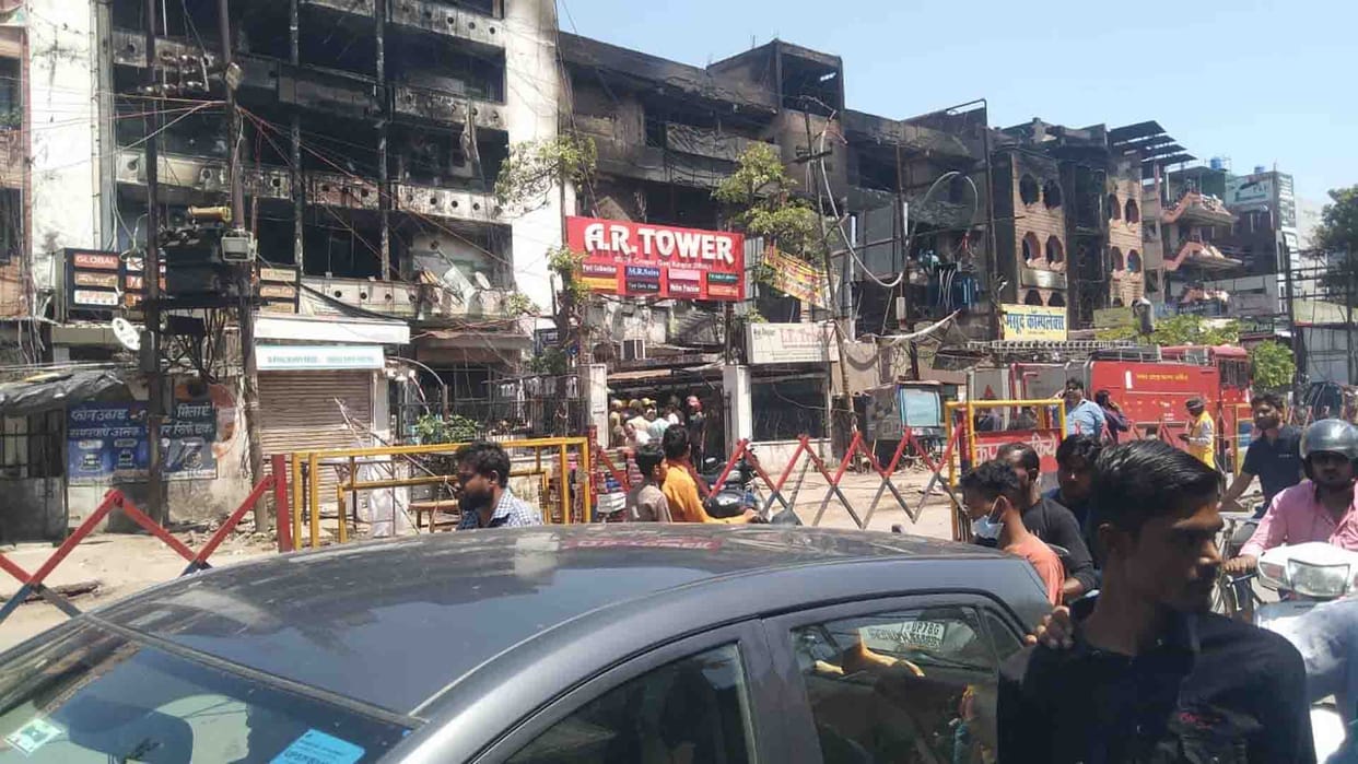Complex fire: Life back on track after 5 days, closed shops opened around burnt buildings