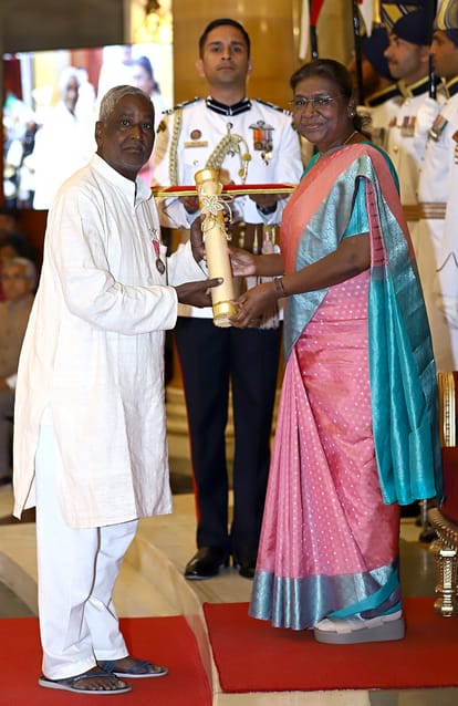 Padma Shri Award: Anand Kumar, Subhadra Devi and Kapil Dev Prasad were honored by Padma Shri, President