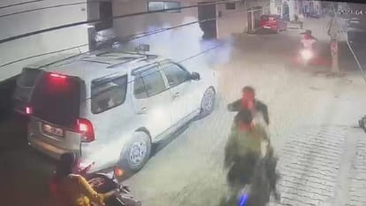 Deadly attack on Pradhan's son, bombing on Tata Safari, incident captured in CCTV
