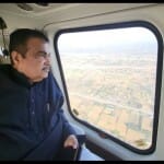 दून दिल्ली एक्सप्रेस-वे का हवाई निरीक्षण करते नितिन गडकरी