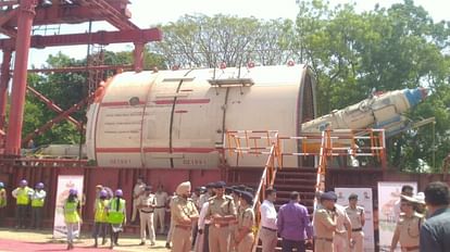 मेट्रो रेल परियोजना;  सीएम नीतीश ने किया पटना मेट्रो की टनल का उद्घाटन, जानिए हिंदी में पहली टनल के बारे में
