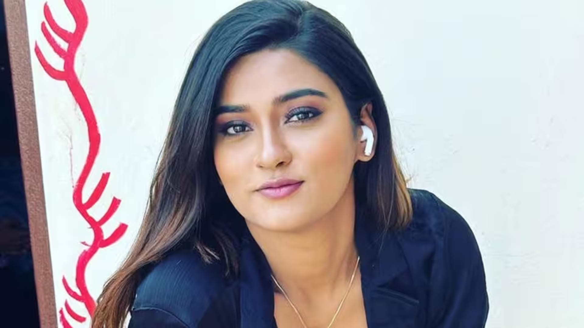 Akanksha Dubey Suicide Case Bhojpuri Actress Lawyer Raised Question About Her Postmortem report