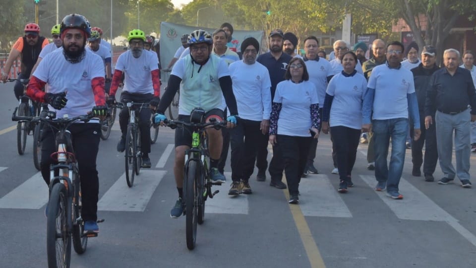 Indian Medical Association gave message of staying healthy by cycling in Chandigarh