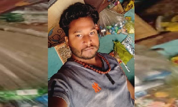 Hamirpur road accident, Uncontrolled bike collided with pole, youth died and companion injured