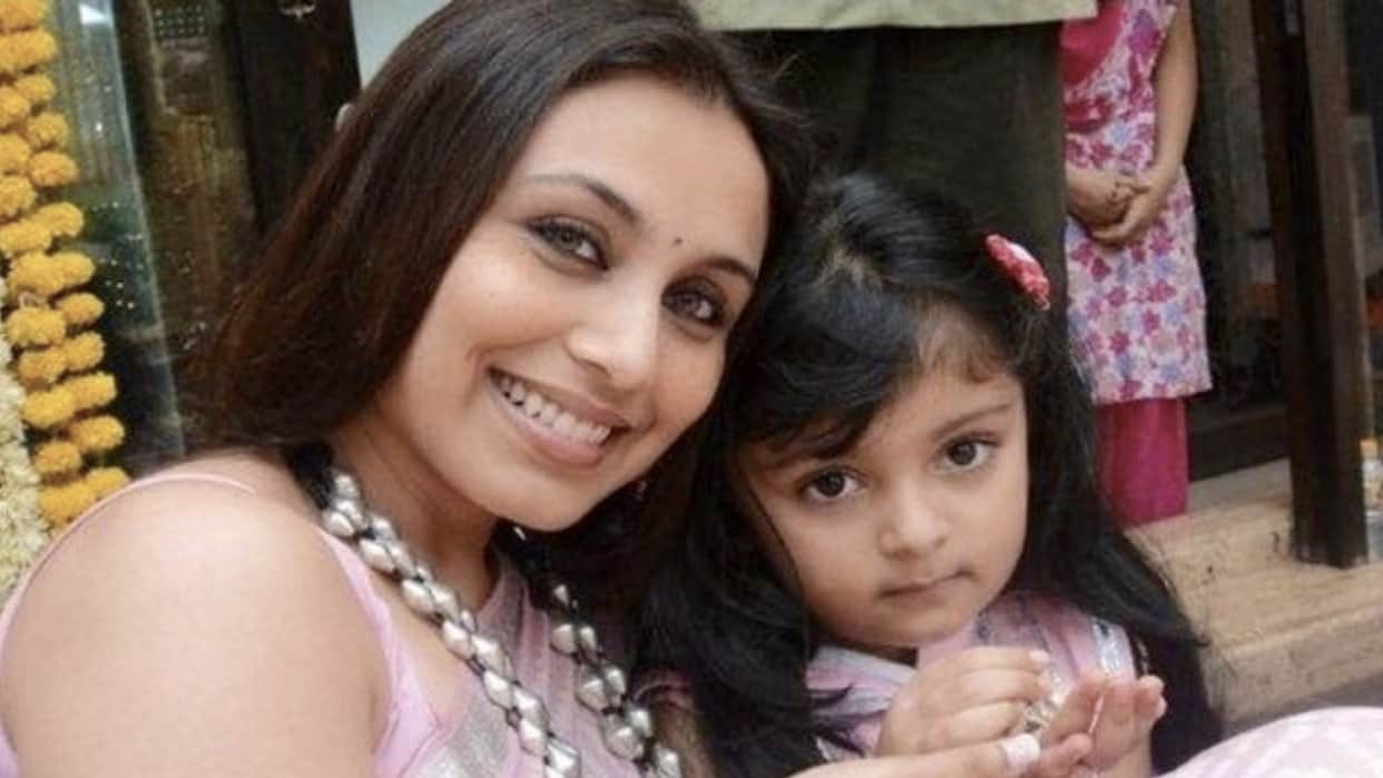 Rani Mukerji talk with Kareena Kapoor in Show What Women Want Actress said Daughter Adira Speak Hindi Fluently
