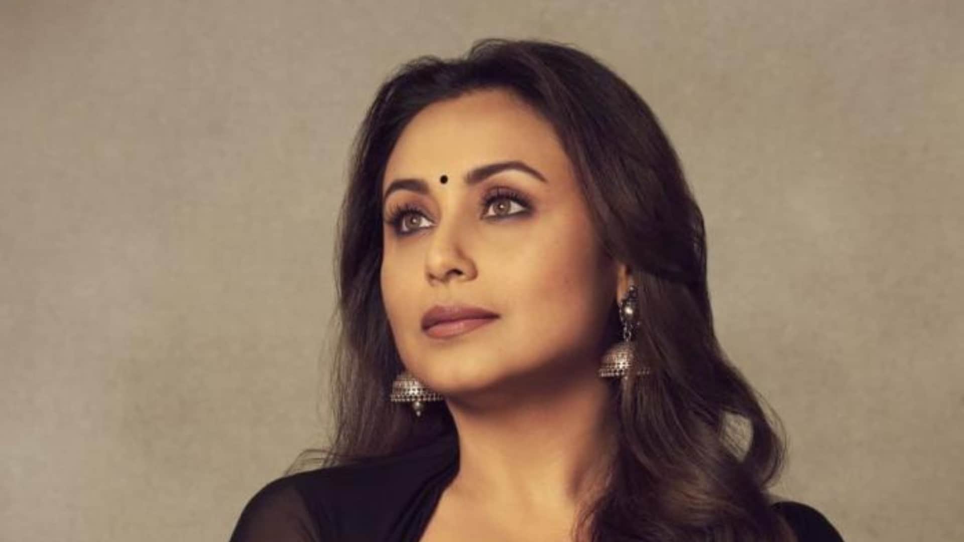 Rani Mukerji talk with Kareena Kapoor in Show What Women Want Actress said Daughter Adira Speak Hindi Fluently