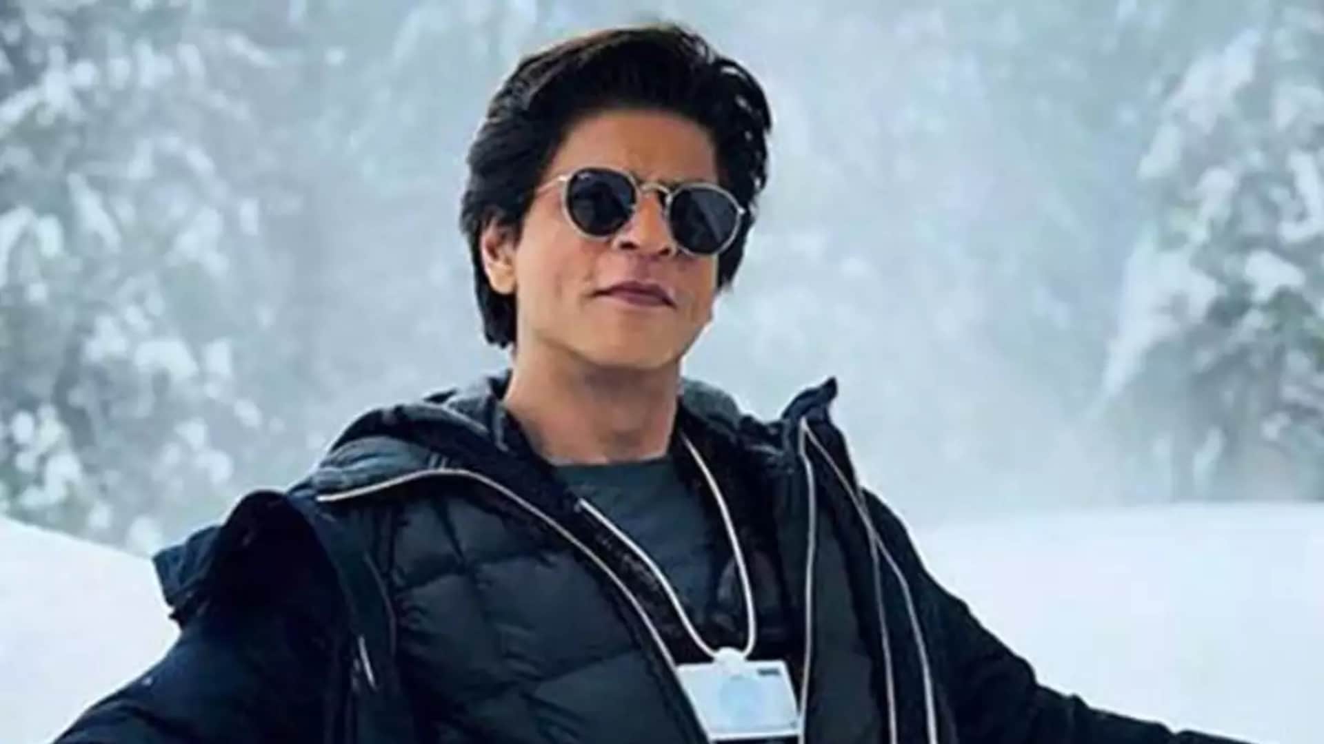 Shah Rukh Khan told user in Ask Srk Session He will Saw Jawan with Atlee Tonight