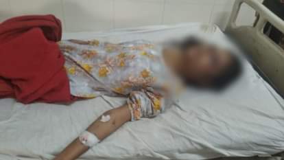 अस्पताल में भर्ती शीतल