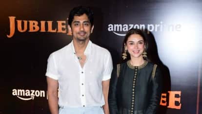 Aditi Rao Hydari Shared Photo on instagram With Rumored Boyfriend Siddharth At Jubilee Screening