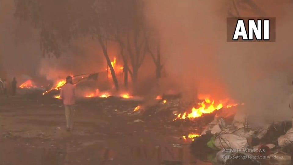 Delhi : Massive fire breaks out in a plastic godown at PVC market in Tikri Kalan