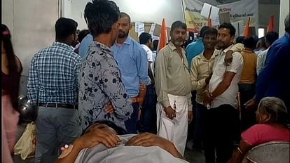 पटना : कर्मचारी राजकीय अस्पताल में मजदूर संघ ने किया हंगामा