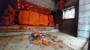 Temple vandalism: Anarchists target Chaura Mata temple in Varanasi, angry people block it
