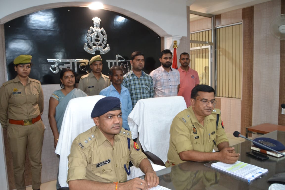 the niece killed the old woman with the sharecropper in Unnao, the police sent the killers to jail
