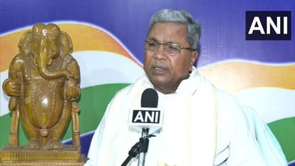 Karnataka: महिला को निर्वस्त्र घुमाने और खंभे से बांधकर पीटने के मामले में सात गिरफ्तार; सीएम ने कही यह बात Karnataka woman paraded naked, tied to electric pole after son elopes with girl