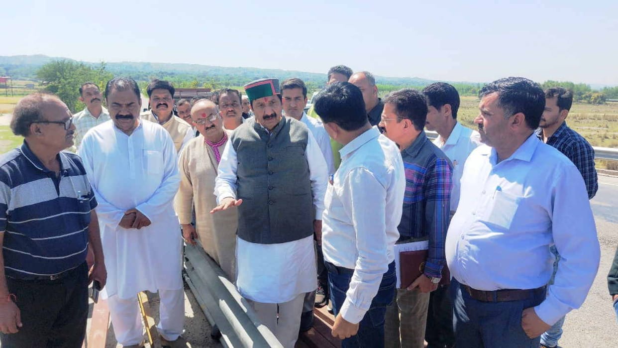 Mukesh Agnihotri said will take up the matter of extension of Janjo railway line till Una with the Central Gov